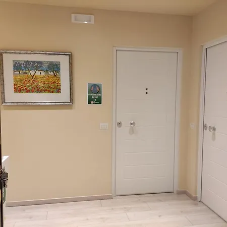 住宿加早餐酒店 Dimora Francesca 孔韦尔萨诺