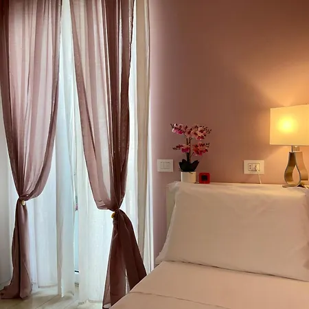 Dimora Francesca 住宿加早餐酒店 3*